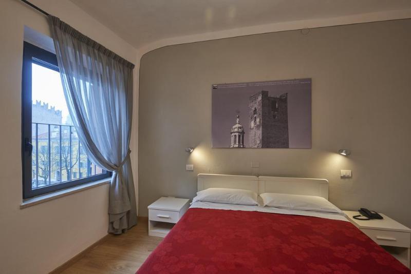 Due Guerrieri Mantova Hotel Kültér fotó
